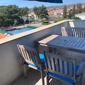 seaside-apartments-petar.primorje-gorskikotar.com/